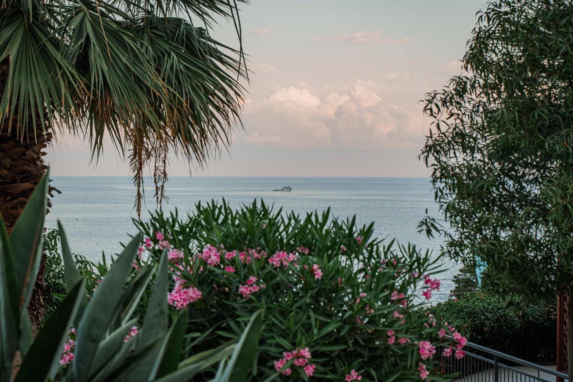 Hotel Villa Levi Sanremo Eksteriør bilde