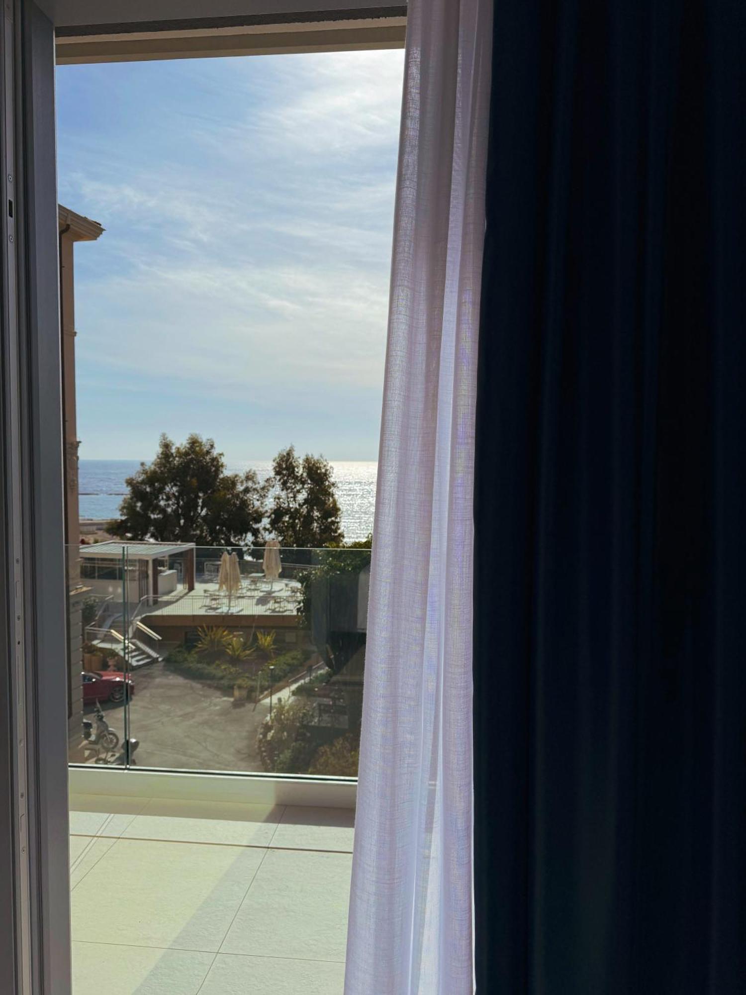 Hotel Villa Levi Sanremo Eksteriør bilde