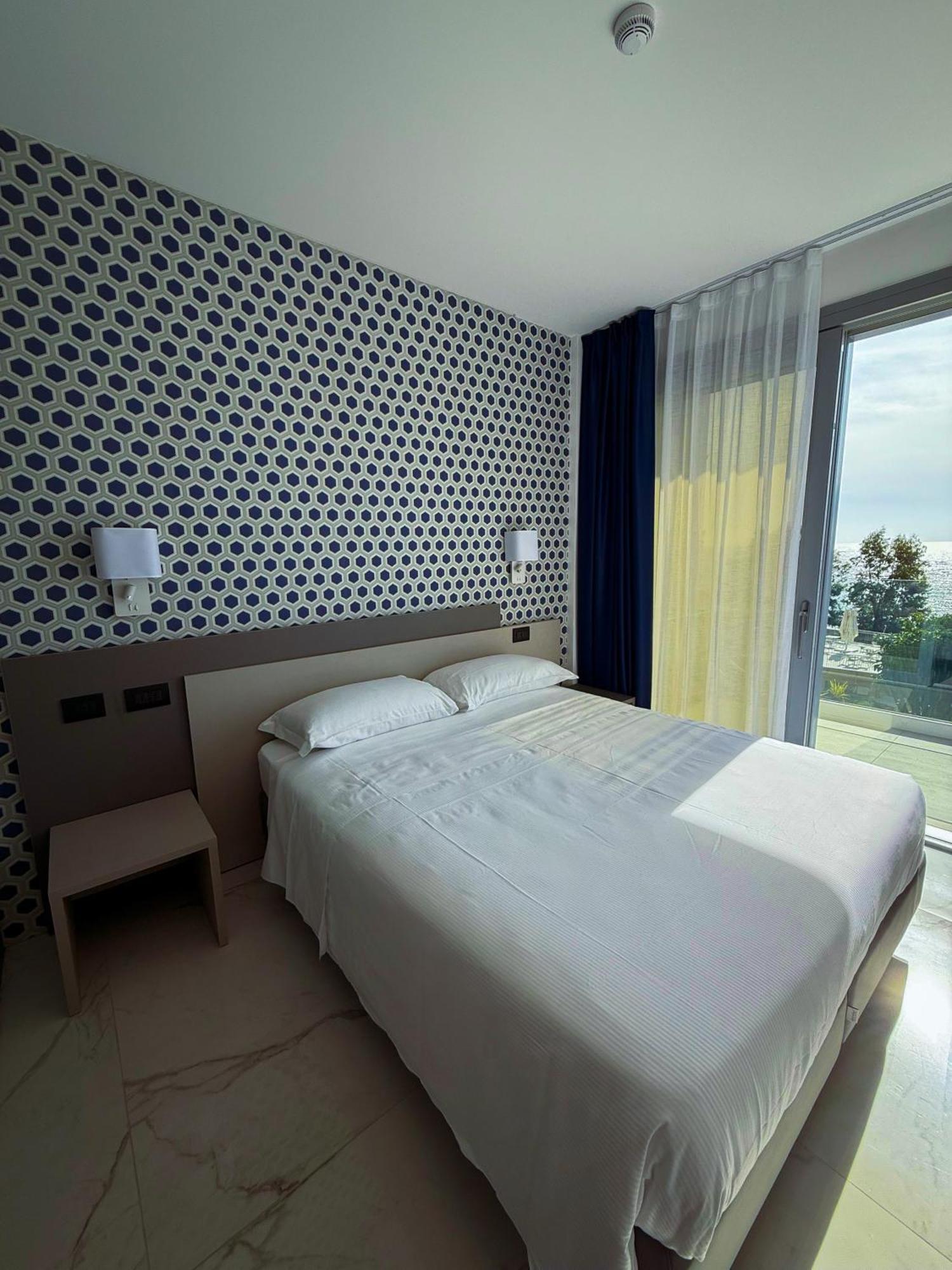 Hotel Villa Levi Sanremo Eksteriør bilde